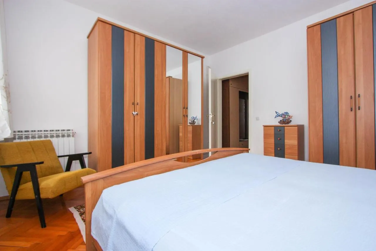 Apartments Braco Trogir