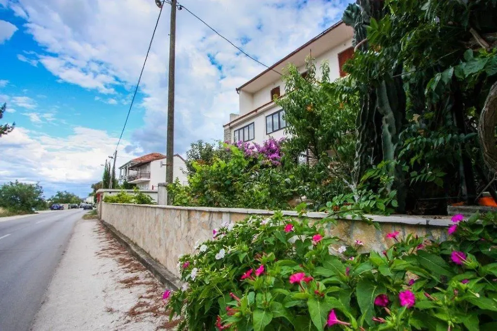 Apartments Braco Trogir