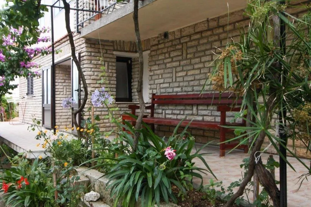 Apartments Braco Trogir