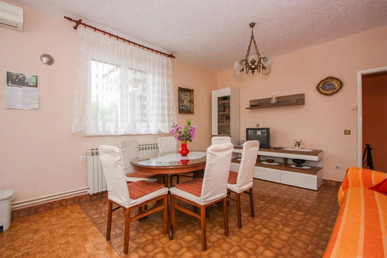 Apartments Braco Trogir