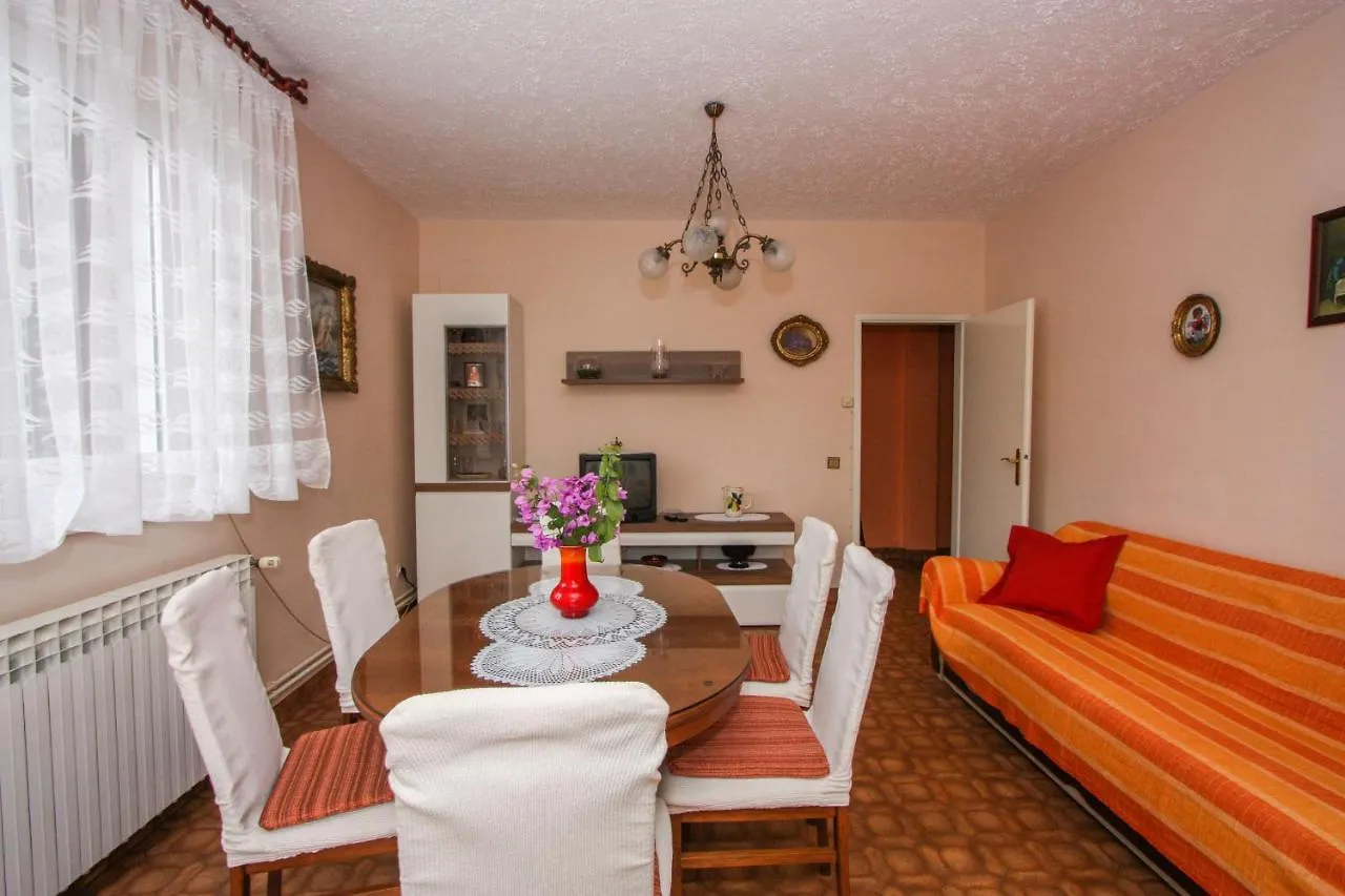 Apartments Braco Trogir