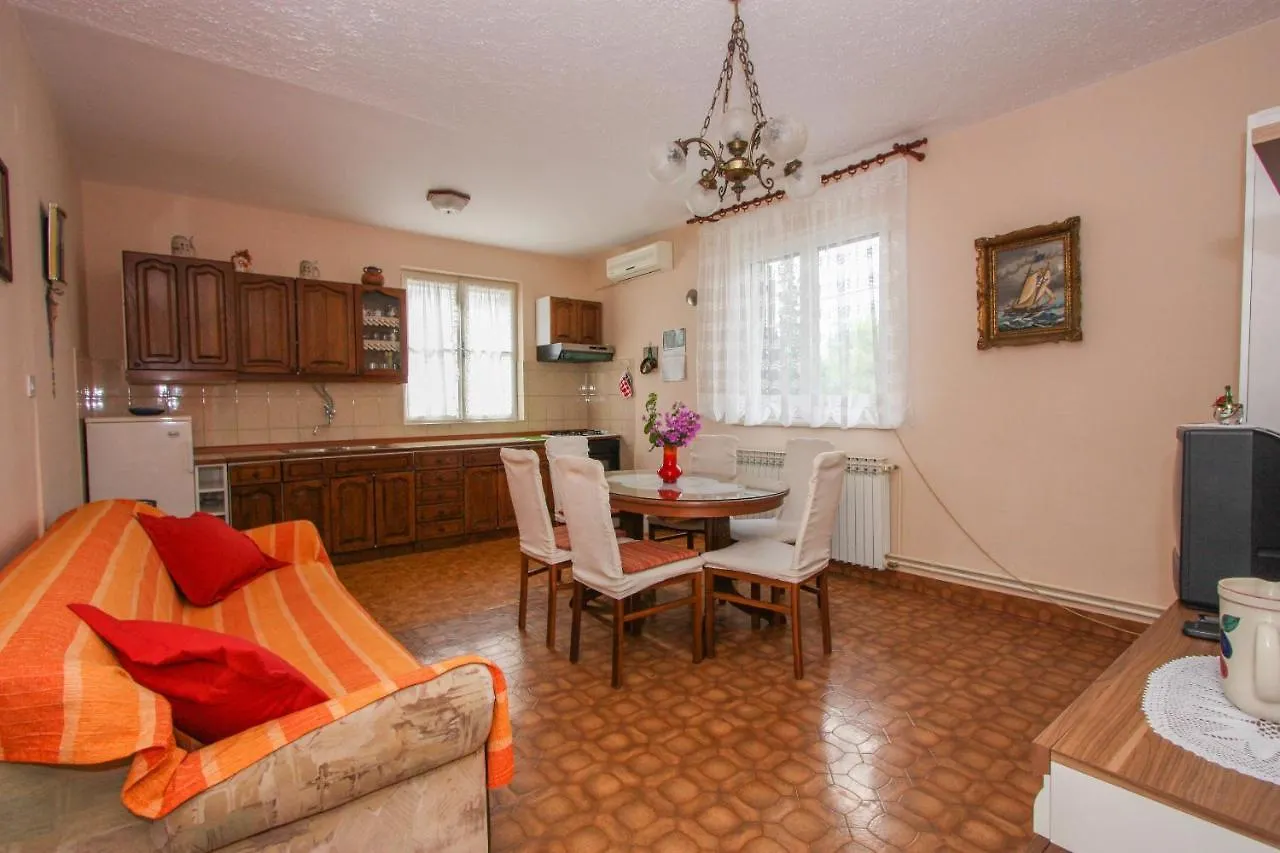 Apartments Braco Trogir